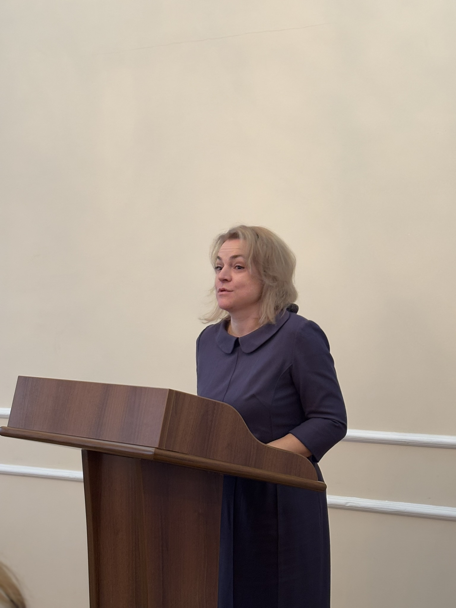 Dotsent Kateryna Semenyuk ozvuchuye perspektyvy rozvytku kafedry etyky ta estetyky